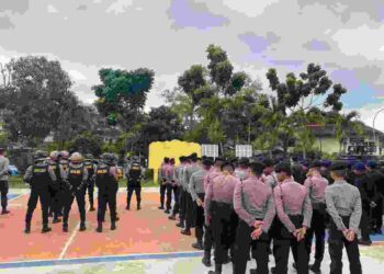 Polresta Barelang Kawal Aksi Unjuk Rasa Koalisi Rakyat Batam