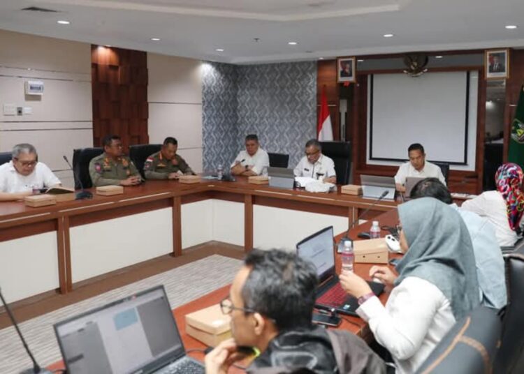 Jefridin Pimpin Rapat FPRD Bahas 27 Permohonan Kesesuaian Pemanfaatan Ruang