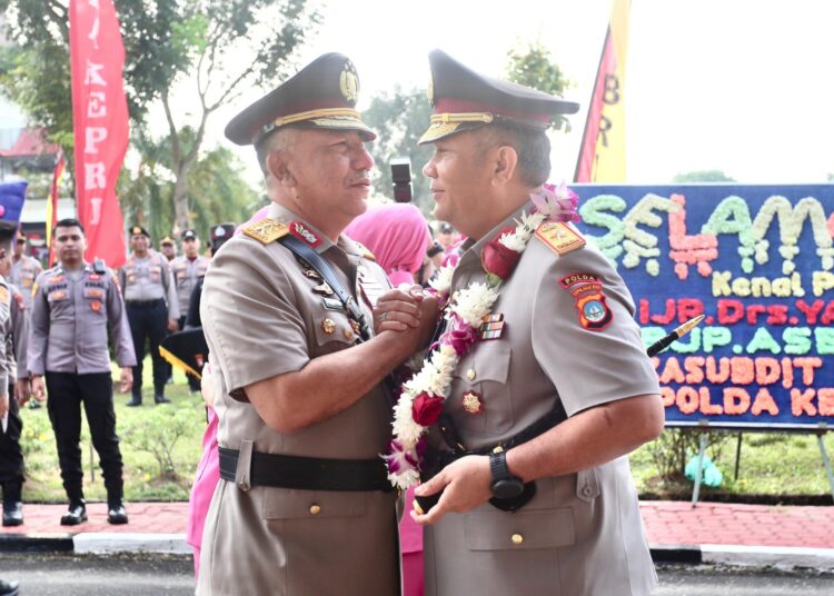 Polda Kepri Gelar Upacara Farewell and Welcome Parade