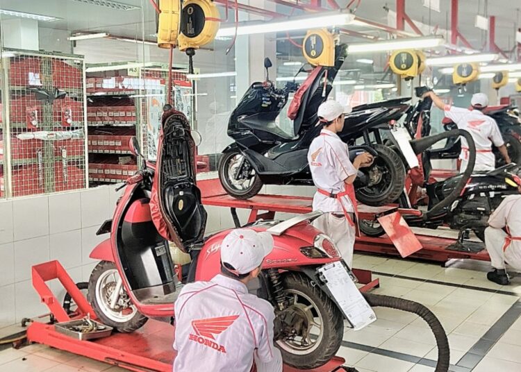 Bisa Hemat 15% dengan Service di AHASS