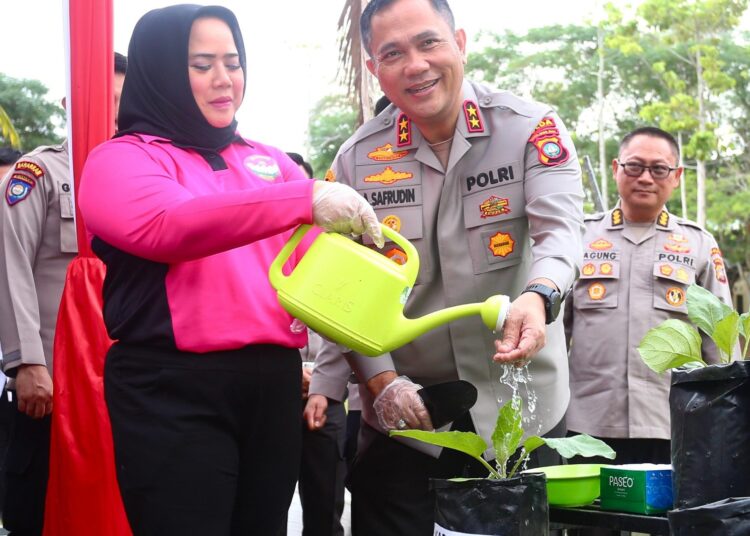 Kapolda Kepri Luncurkan Program Penguatan Pekarangan Pangan Lestari (P2L) untuk Ketahanan Pangan dan Pemberdayaan Ekonomi Masyarakat
