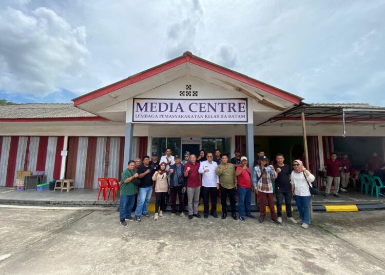 Kakanwil Kepri Resmikan Media Centre Lapas Batam untuk Tingkatkan Transparansi