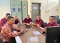 Rapat koordinasi virtual dengan Kepala Kantor Wilayah Direktorat Jenderal Pemasyarakatan (Kakanwil Ditjenpas) Kepulauan Riau, Aris Munandar.