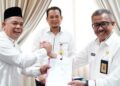Pemko Serahkan Dana Hibah Rp1 Miliar Kepada Kemenag Kota Batam, Untuk Bantuan Transport Jamaah Calon Haji