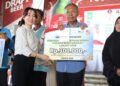 Peduli Kesejahteraan Warga, Wakil Kepala BP Batam Li Claudia Chandra Serahkan Insentif kepada 449 Lansia