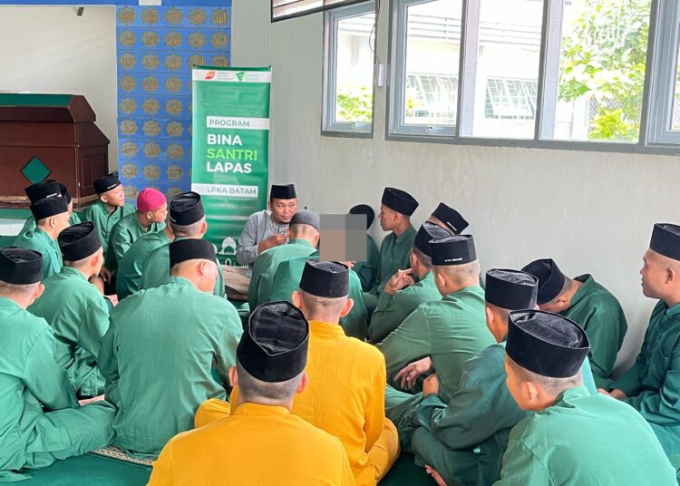 Pendalaman Agama Anak Binaan LPKA Batam Melalui Program Bina Santri Lapas oleh Dompet Dhuafa