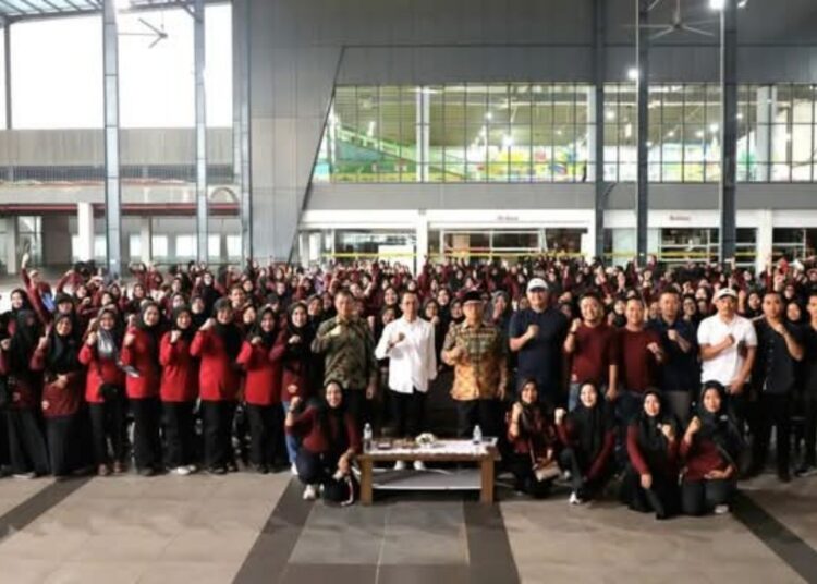 Bersama Kader Posyandu, Amsakar Tegaskan Visi Misi Kota Batam Dari Kesehatan Hingga Pendidikan