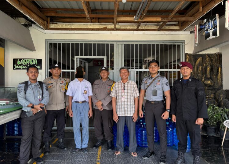 Bentuk Pendekatan, LPKA Batam Berikan ILB ke Salah Satu Anak Binaan Jenguk Neneknya di RSUD