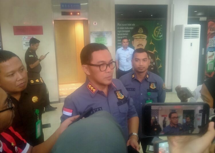 Direktur PT Telaga Biru Semesta Di Amankan Tim Tabur Seksi Intelijen Kejaksaan Negeri Batam