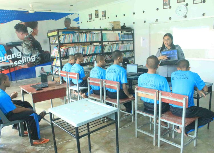 Melalui program Senin Pintar, Anak Binaan LPKA Batam Belajar Ilmu Teknologi