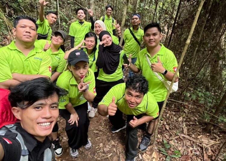 Capella Honda Gelar Gathering Alam Terbuka untuk Front Line People di Kepri