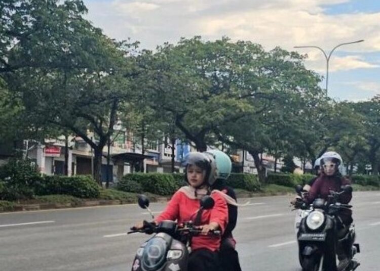 Scoopy Velocreativity: Bikers Honda Kepri Seru-Seruan City Rolling dan Adu Kreativitas di Batam