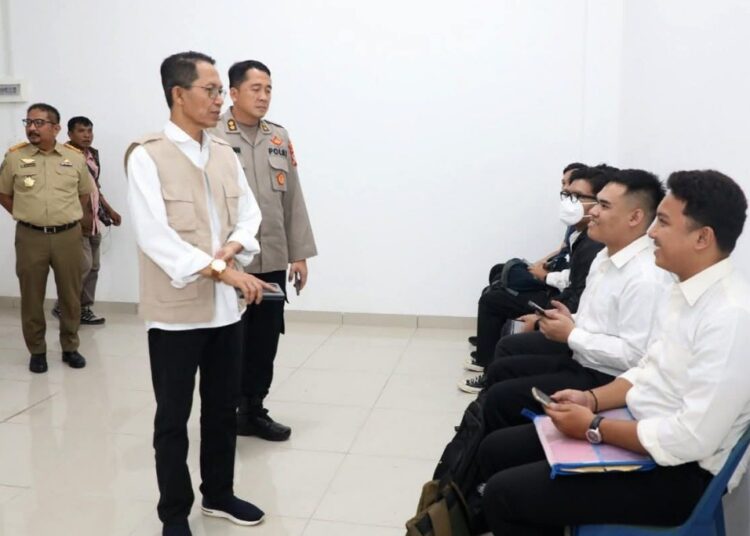 Job Fair Batam 2025 Resmi Dibuka, Ribuan Lowongan Siap Diakses Pencari Kerja
