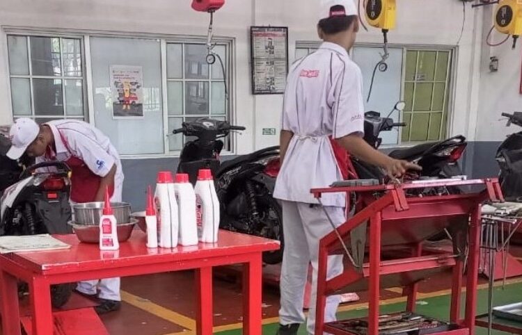 Capella Honda Kepri Dampingi Uji Kompetensi Keahlian SMKN 3 Batam, Cetak Lulusan Siap Kerja di Industri Otomotif
