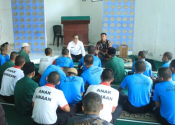 Kakanwil Ditjenpas Kepri Sampaikan Tausiyah dan Motivasi untuk Anak Binaan LPKA Batam
