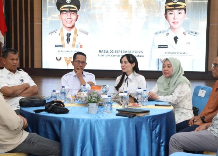 Silaturahmi Dengan Insan Pers, Amsakar–Li Claudia Ucapkan Terima kasih Dan Apresiasi Peran Media Jaga Batam Kondusif