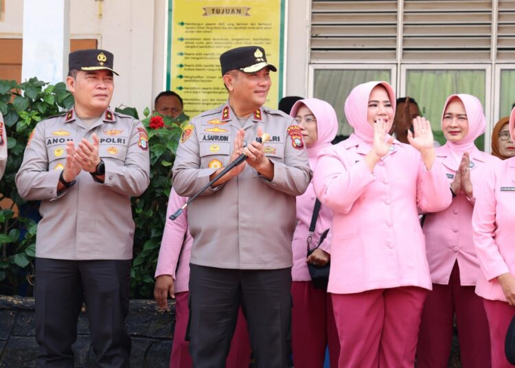 Kapolda Kepri Tinjau Langsung Program Makan Bergizi Gratis Di SDN 001 Nongsa