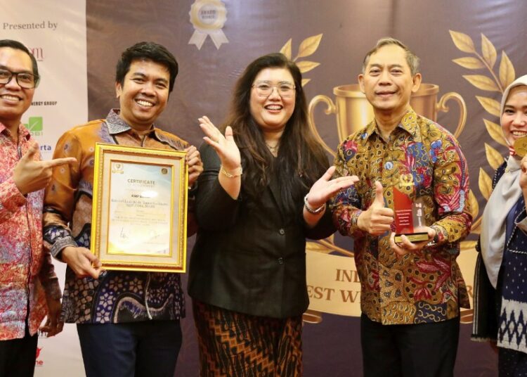Rumah Sakit BP Batam Terima Penghargaan Good Corporate Governance