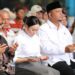 Li Claudia Candra Gandeng DPRD Kota Batam Serahkan Bantuan Sosial Bagi Lansia