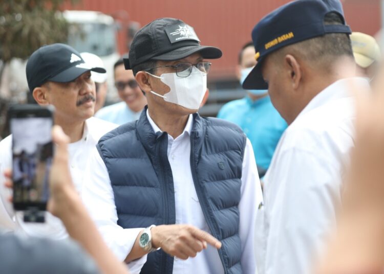 Kepala BP Batam Ambil Langkah Cepat Penataan Chassis Kontainer di Jalan Yos Sudarso
