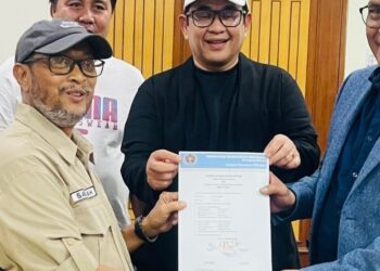 Saibansah Dardani Resmi Pimpin PWI Kepri, PWI Pusat Minta Andi Gino Melebur ke Struktur Sah