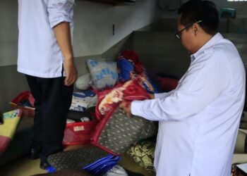Tindak Lanjut Arahan Dirjen PAS Menuju Zero HP dan Narkoba, Lapas Batam Gelar Razia Kamar Hunian