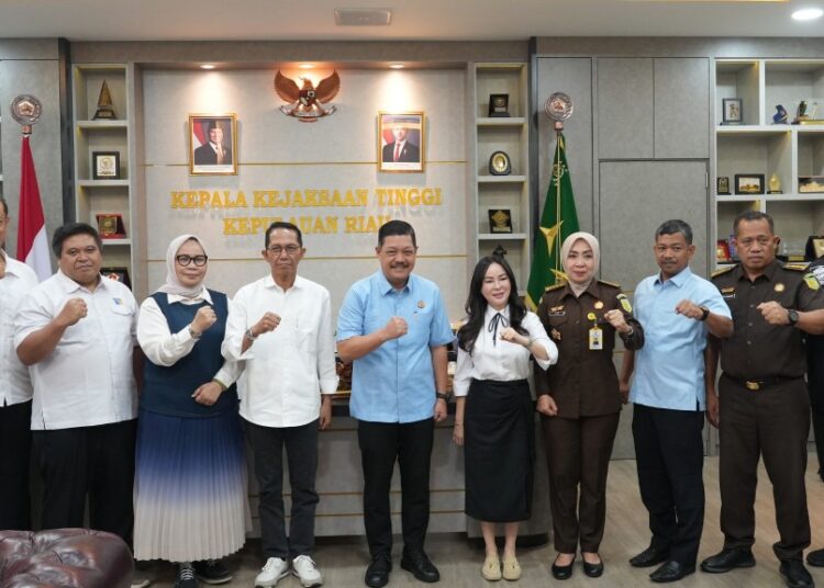 Badan Pengusahaan Batam Silaturahmi Kepala Dan Waka BP Batam Bersama Kajati Kepri