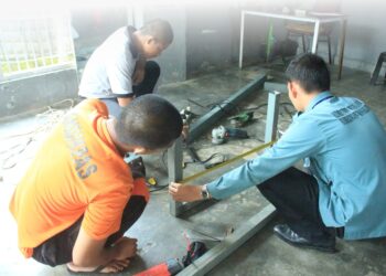 Mahasiswa UNRIKA Berbagi Pengetahuan Pengelasan kepada Anak Binaan LPKA Batam