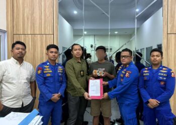 KP Kutilang 5005 Gagalkan Penyelundupan 48 iPhone di Batam