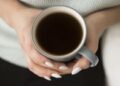 Kopi Lebih dari 4 Cangkir? Waspadai Risiko Stroke 37%