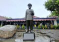 Ahli Hukum Unair Menolak Gelar Pahlawan Soeharto: Integritasnya Diragukan