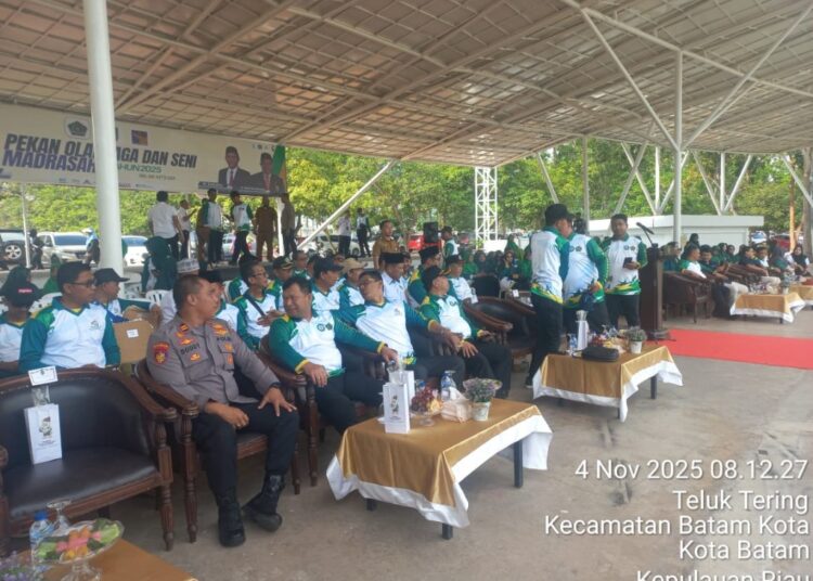 Porseni Madrasah 2025 Dibuka, Wujudkan Generasi Cerdas Beragama dan Santun Berakhlak