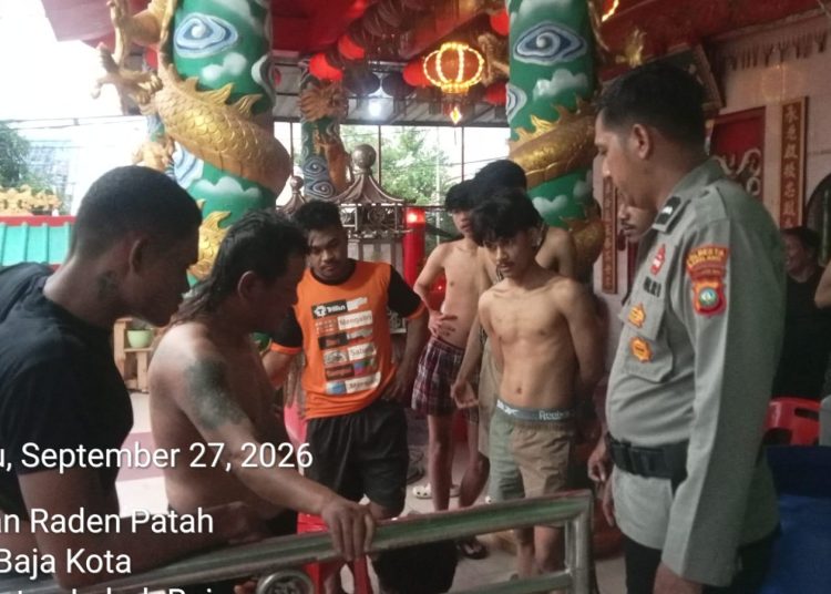 Patroli Batara Biru Polsek Lubuk Baja Respons Cepat Laporan Polisi 110, Terduga Pelaku Pencurian Berhasil Diamankan