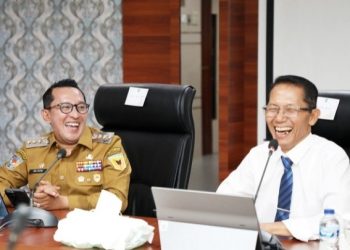 Bupati Tanah Datar Kunjungi Batam, Wali Kota Amsakar Bahas Investasi hingga Pariwisata