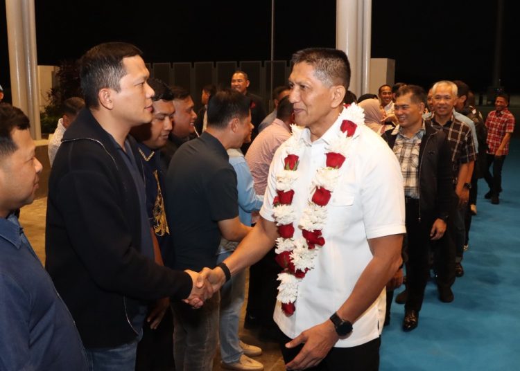 Kapolresta Barelang Hadiri Penyambutan Kapolda Kepri di Terminal VVIP Bandara Internasional Batam