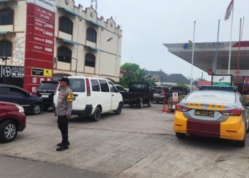Berikan Rasa Aman, Polsek Batam Kota Laksanakan Pengamanan SPBU Pascapadamnya Listrik